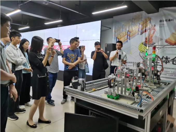 扬帆起航 再创辉煌 | 云发伙伴合作计划新品发布会顺利举行,天心天思携手伙伴打造数字工厂